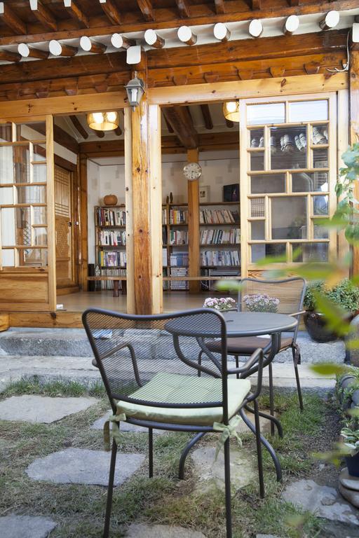 Vine Hanok Guesthouse سيول المظهر الخارجي الصورة