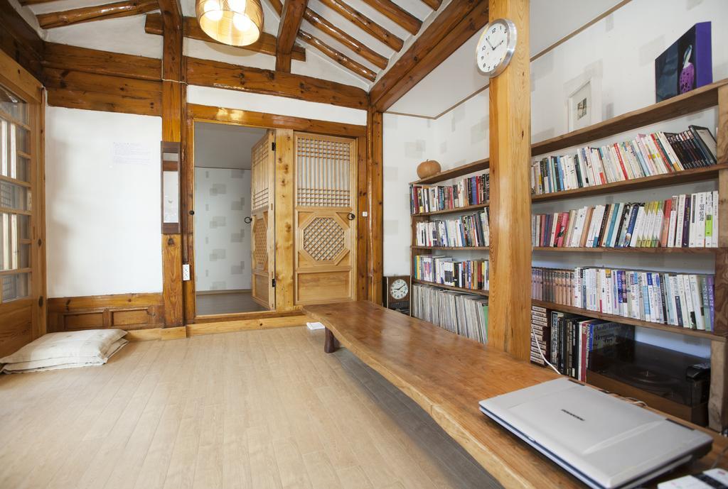 Vine Hanok Guesthouse سيول المظهر الخارجي الصورة